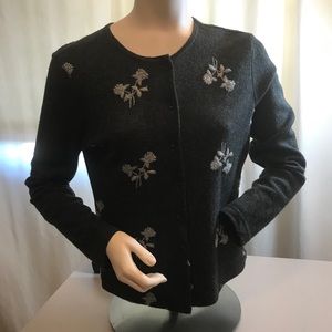 Comfy gray cardigan sweater w/embroidered flowers
